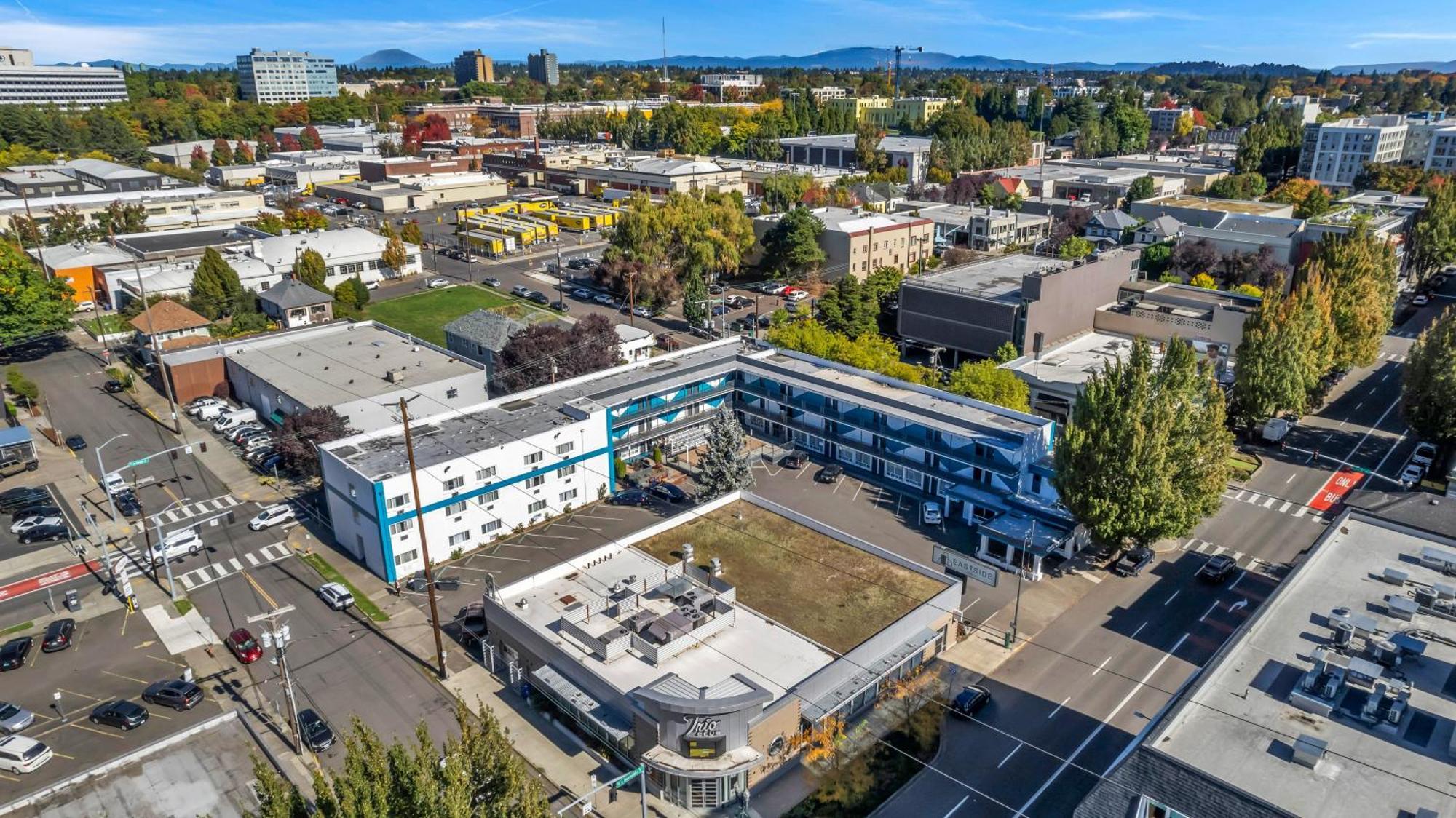 Eastside Lodge Портленд Экстерьер фото