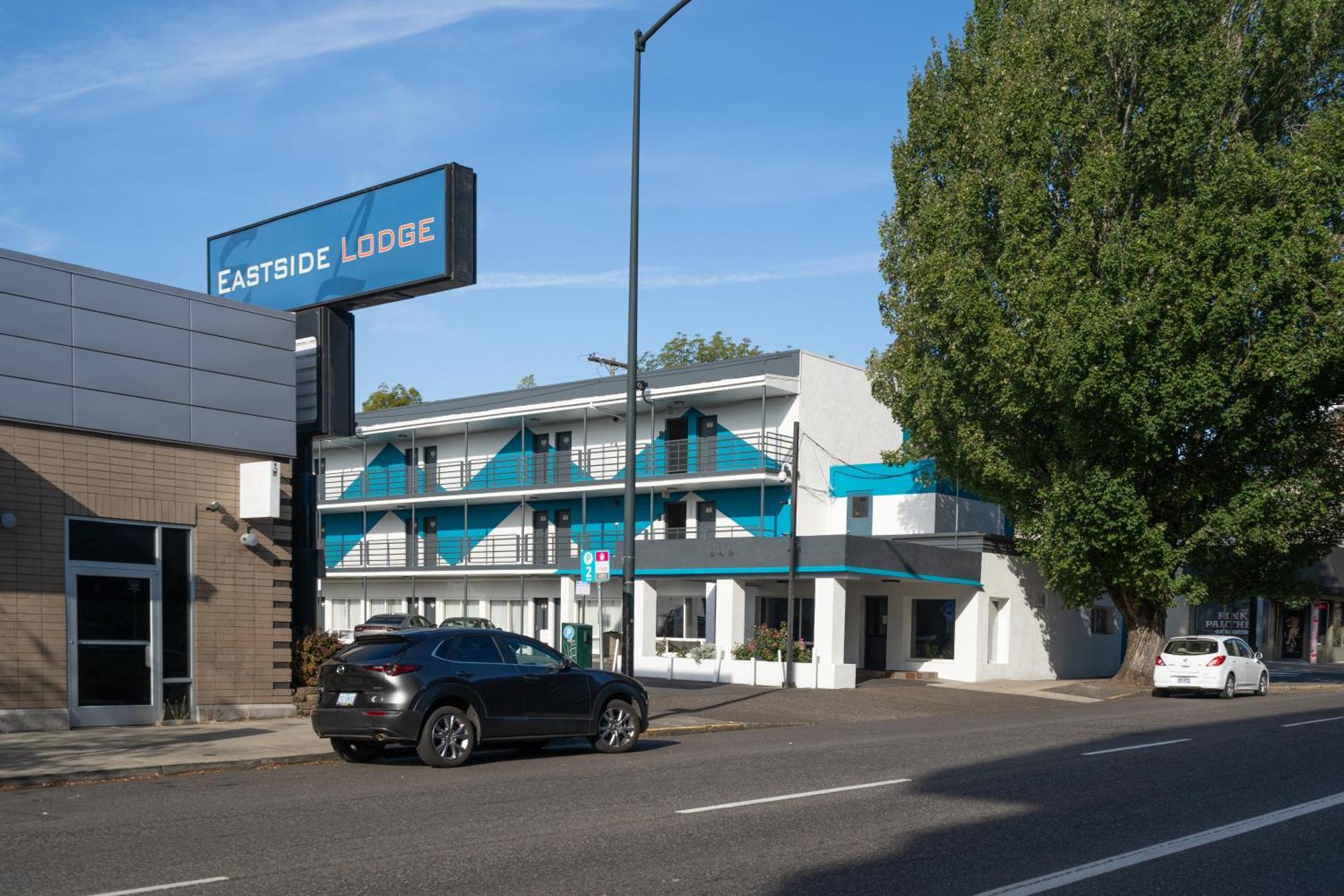 Eastside Lodge Портленд Экстерьер фото